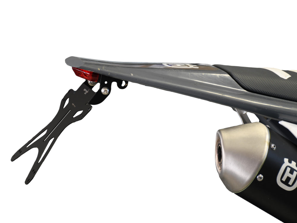 Septar Portatarga Universale Regolabile Per Moto E Motard 125cc In Su – Made In Italy, Acciaio Verniciato Antigraffio, Inclinazione 180°