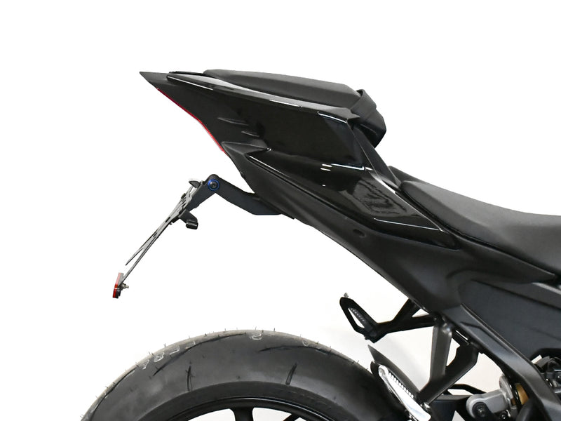 PORTATARGA REGOLABILE YAMAHA R9 2025